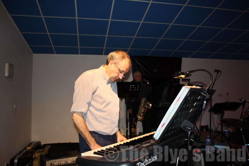 Soirée Paëlla 2011 à Blyes