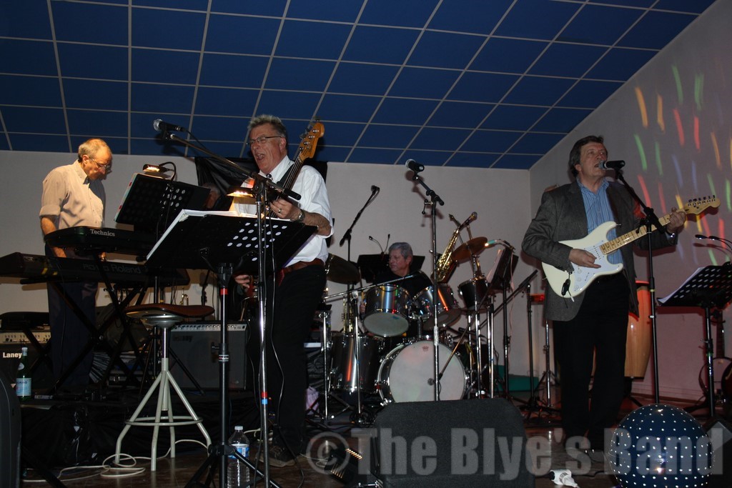 Soirée Paëlla 2011 à Blyes